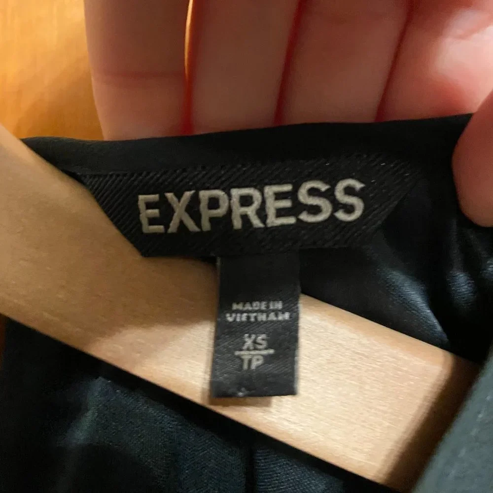 Express Dresses | Express Dress Charcoal Grey W/ Dandelion Flower Print size Xs - Picture 4 of 6